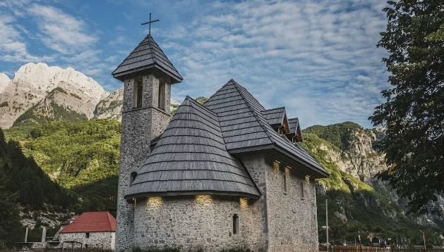 Theth – Albanische Alpen